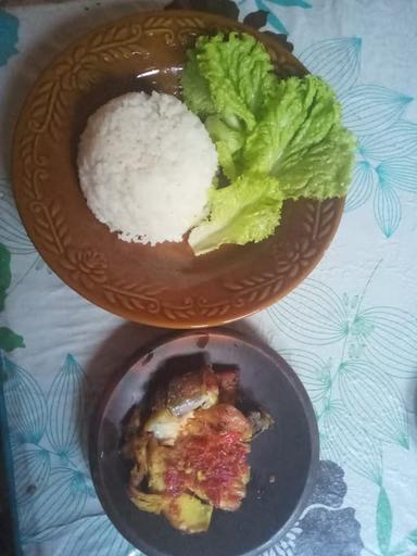 WARUNG MAKAN BERKAT SPECIAL AYAM DAN IKAN BAKAR