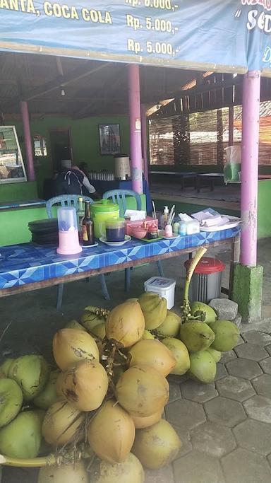 WARUNG SEAFOOD SEDERHANA