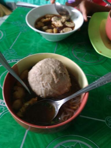 BAKSO BERANAK PAK NUROHMAT