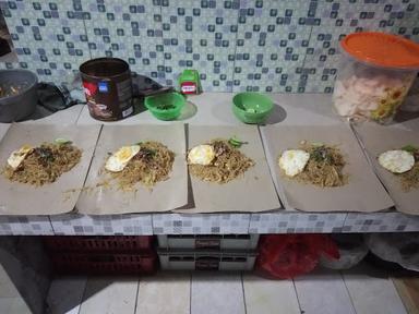 WARUNG BAKMI JAWA PAWON MBAH MANG