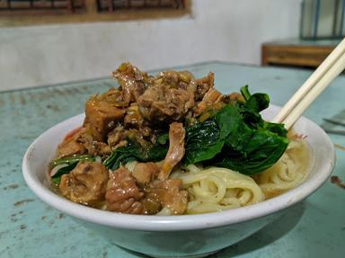 MIE AYAM CURUG