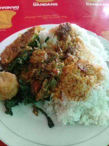 RUMAH MAKAN PADANG SEDERHANA METESEH