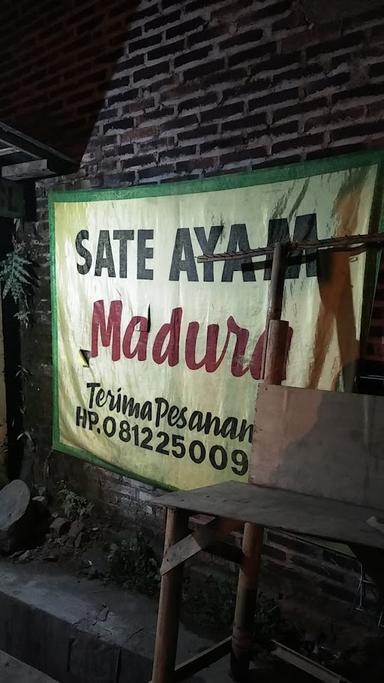 SATE AYAM MADURA CAK RUDI