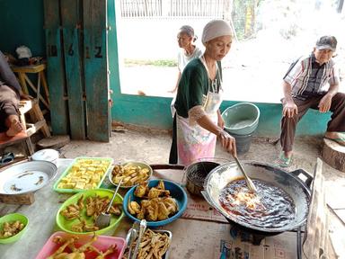 WARUNG NASI NENG DINDA