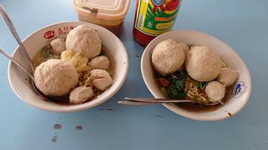 BASO DAN MIE AYAM MAS IING