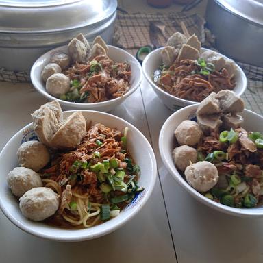 WARUNG BASO PAK'E