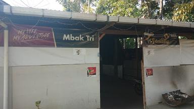 WARUNG MBAK TREE