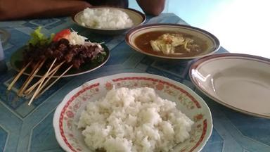 SATE KAMBING MBAK PUJI (H. YONO) KEMBANGSARI