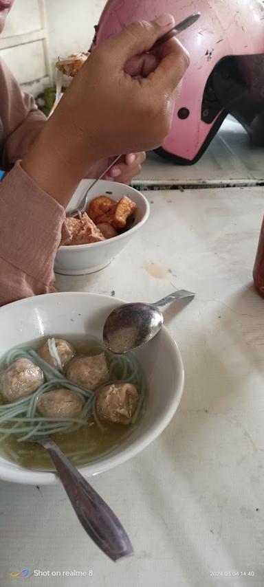 BAKSO POJOK