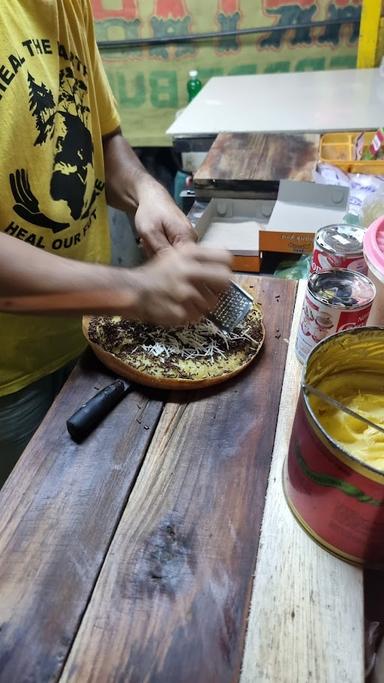 MARTABAK & TERANG BULAN