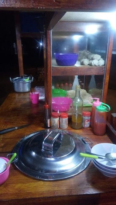 BAKSO TOMBO ATI