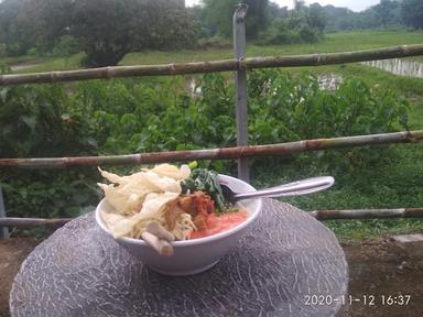 MIE AYAM MEWAH BANG JOE