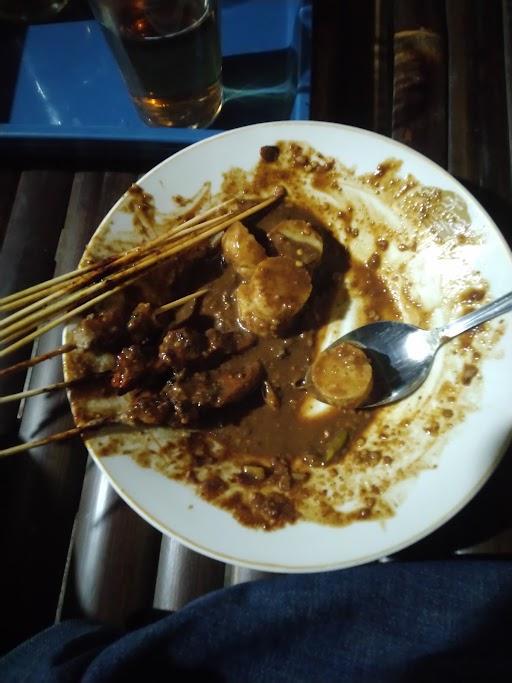 WARUNG SATE AYAM BAROKAH BPK. OBIK