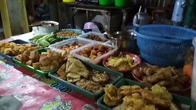 WARUNG UDUK MALAM