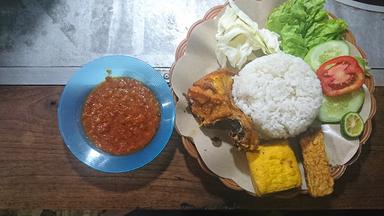 NASI UDUK MANG JENGGOT (MES FOOD)