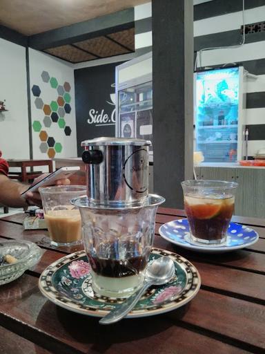 SIDE.COFFEE LOMBOK