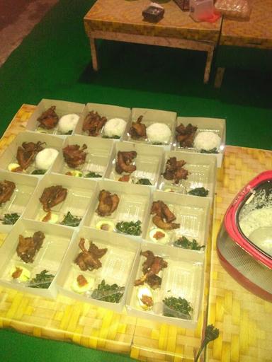 BEBEK GORENG LARAS ROSO(MBAK DATIK)