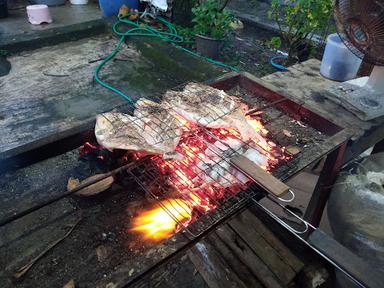 WARUNG IKAN BAKAR MIMIH OOS