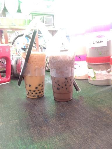 DEV DEV BOBA & THAI TEA