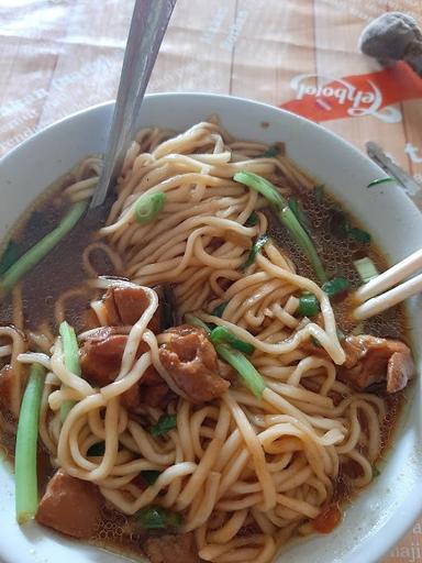 MIE AYAM BAKSO MAS NDUT