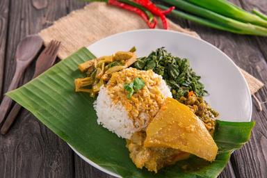 NASI PADANG DELIMA BARU