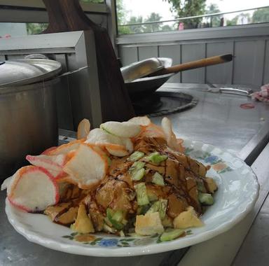 WARUNG KETOPRAK, GADO-GADO, SRI LESTARI