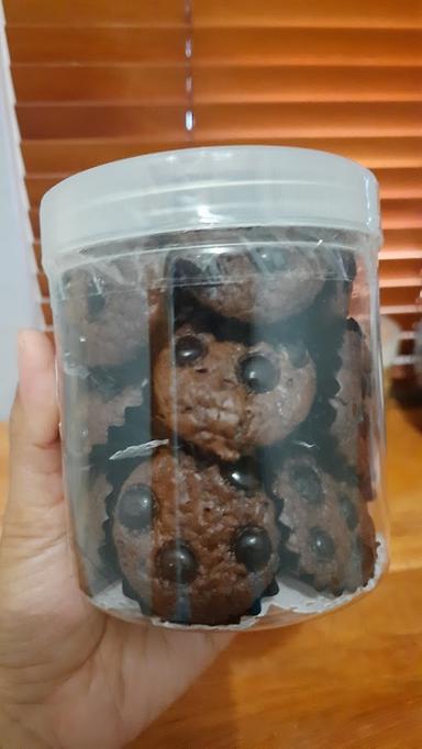 BROWNIES KERING SALATIGA