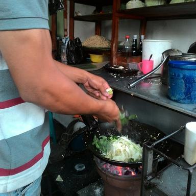 BAKMI JOWO KHAS SEMARANG MAS ALI