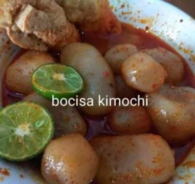 BASO ACI KIMOCHI DAN SEBLAK 3 BINTANG