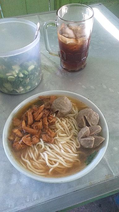 MIE AYAM 7 BAKSO URAT