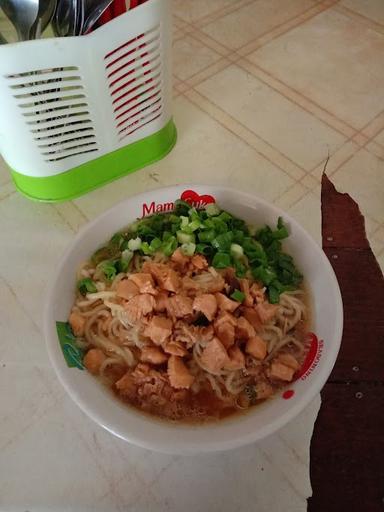 MIE AYAM DAN BAKSO KANGEN ROSO