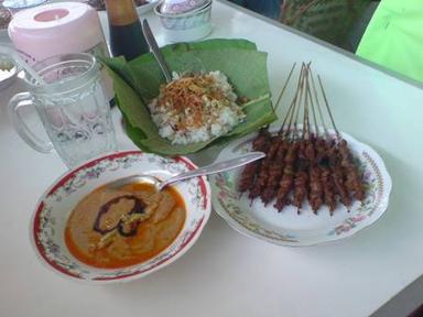 SATE KAMBING PAK H.YONO [MBAK KHOIR