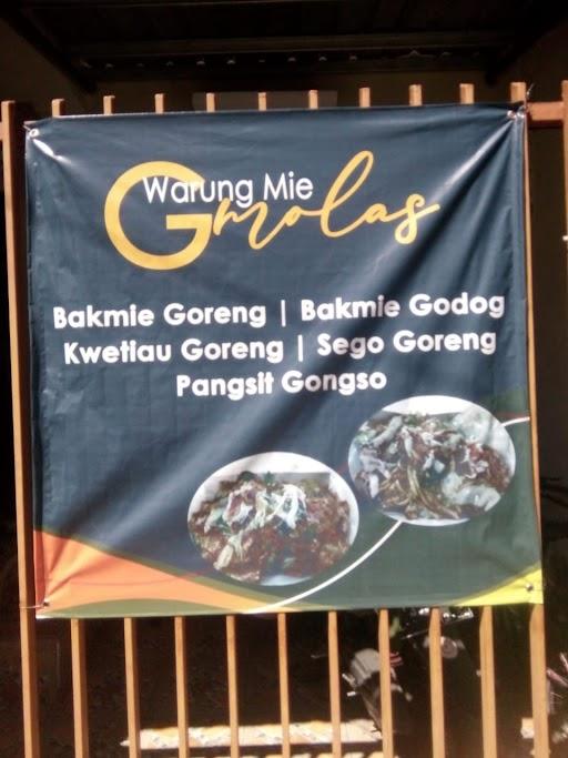 WARUNG MIE GMOLAS