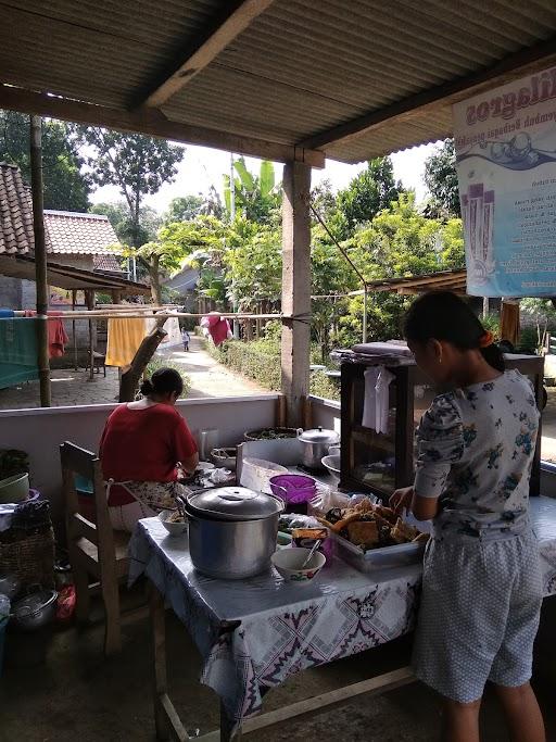 WARUNG SOTO BU UGIK