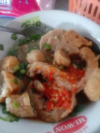 BAKSO NDOWEH