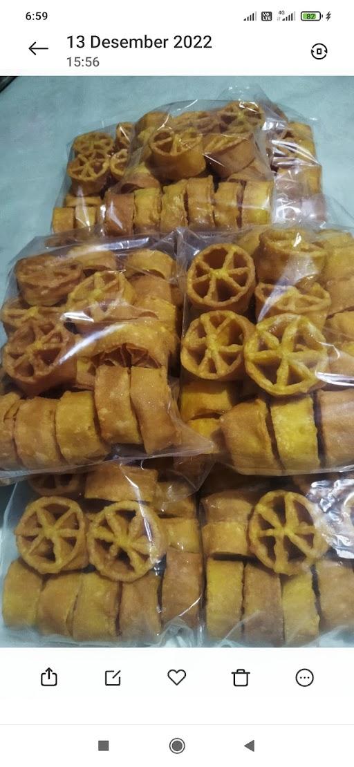 KUE KERING MARINE/BOLA RODA