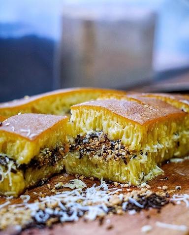 MARTABAK MAS NARTO WALIAN