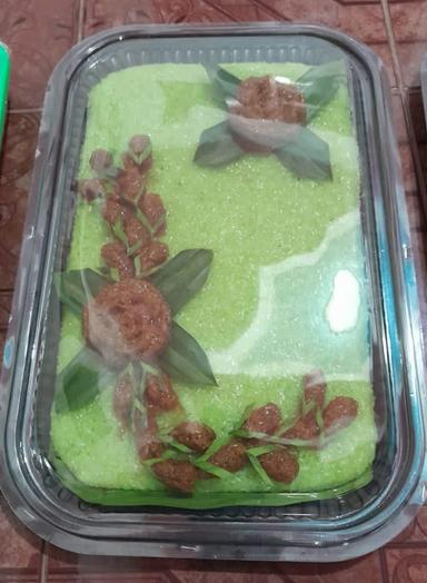 RUMAH KUE MBAK US