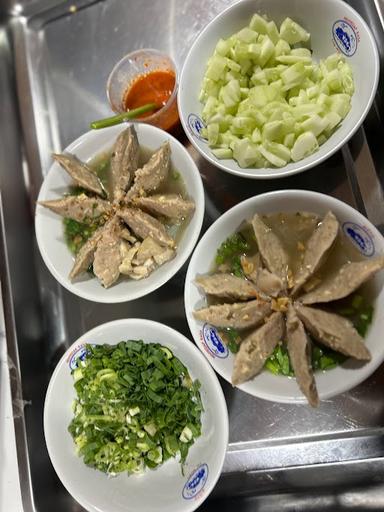 BAKSO&MIE AYAM LESTARI