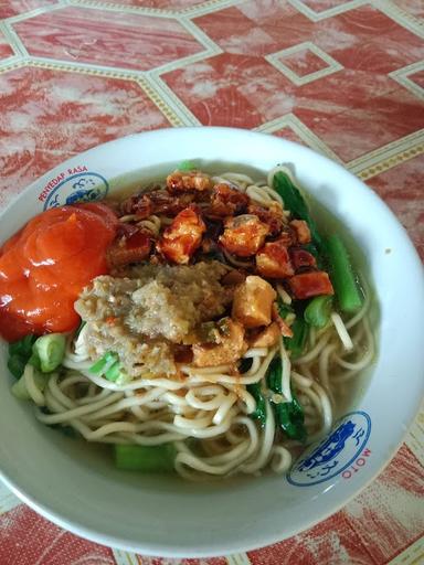 WARUNG MIE AYAM BAKSO WIJAYA