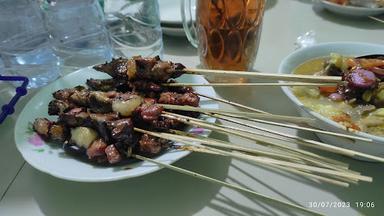 WARUNG SATE KAMBING GUYANGAN