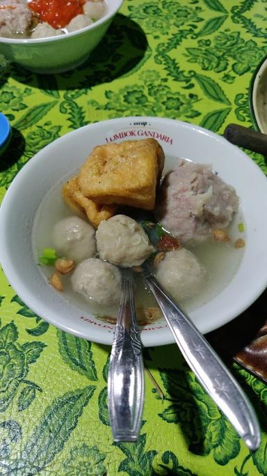 BAKSO TRAWAS CAK MUN