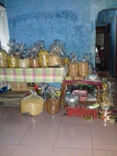 ANEKA SNACK BAMBANG S