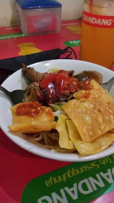 BAKSO & MIE AYAM KALIPINGGIR