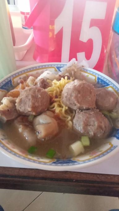 MIE AYAM & BAKSO MBK IKA