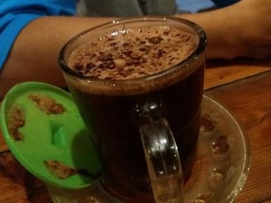 SAUDARA SEKOPI KEBARON