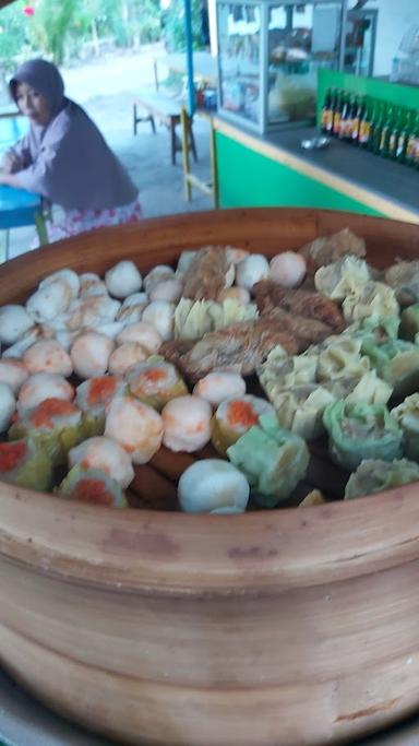 WARUNG DIMSUM ORRI