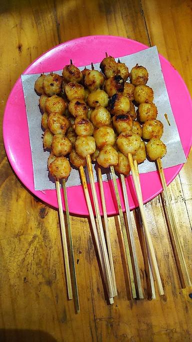 BABAMA (BAKSO BAKAR MADU)