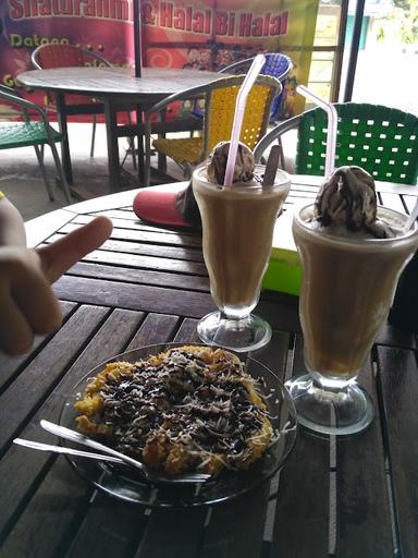 ICE CREAM CERIA