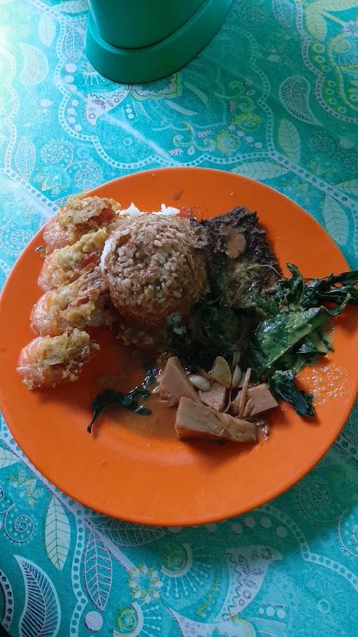 RUMAH MAKAN PADANG PUTRI TANJUANG